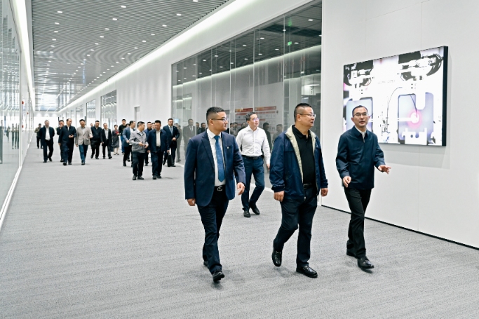 1ca618dcc4628d4c03a241a96240ae09.jpg 1ca618dcc4628d4c03a241a96240ae09.jpg