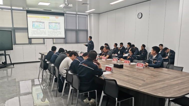 2ce69026d64d9861a19ed360198e51b3.jpg 2ce69026d64d9861a19ed360198e51b3.jpg