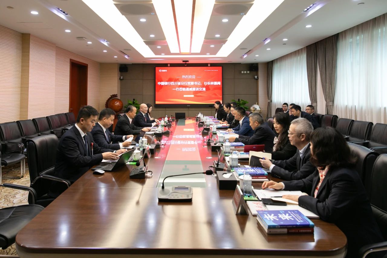 37aebfc7b976a7bbfebdc0bf15f4f222.jpg 37aebfc7b976a7bbfebdc0bf15f4f222.jpg