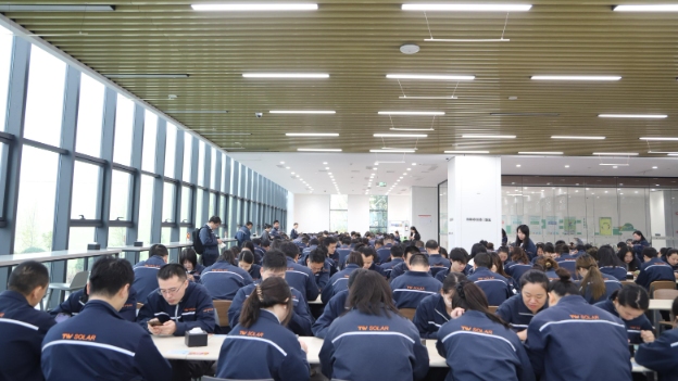 85e4e1d8959bb0e2eb9c326c92f0fbbc.jpg 85e4e1d8959bb0e2eb9c326c92f0fbbc.jpg