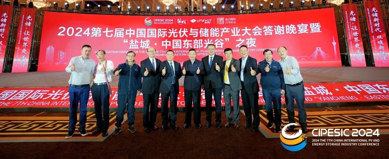 ef1390eae2c2124f46da360bf7d7e606.jpg ef1390eae2c2124f46da360bf7d7e606.jpg