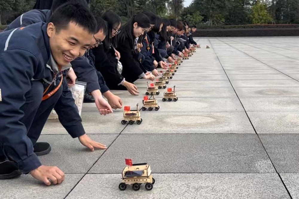 eb274f77180994b6d63011728656c2b6.jpg eb274f77180994b6d63011728656c2b6.jpg