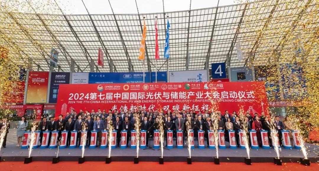 7df77e533669eeb7759ca5381a237e9c.jpg 7df77e533669eeb7759ca5381a237e9c.jpg