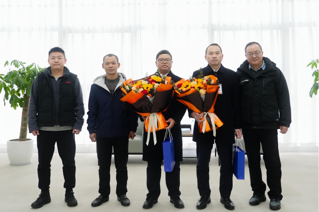 7acf7323856707068ff665f67084f565.jpg 7acf7323856707068ff665f67084f565.jpg