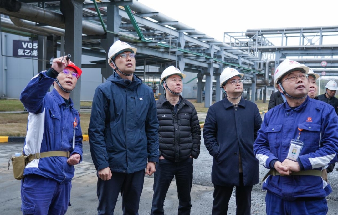 aa18c3abe52a0b42d2ba753dfcb52b28.jpg aa18c3abe52a0b42d2ba753dfcb52b28.jpg