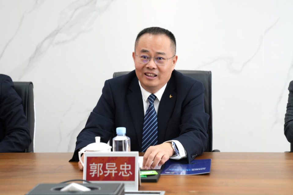 155ca588b35c3326292cfb16e25dec25.png 155ca588b35c3326292cfb16e25dec25.png