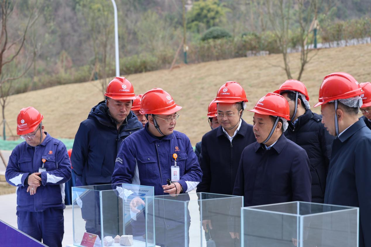 07b67e22b3189e30456933195419bff8.png 07b67e22b3189e30456933195419bff8.png