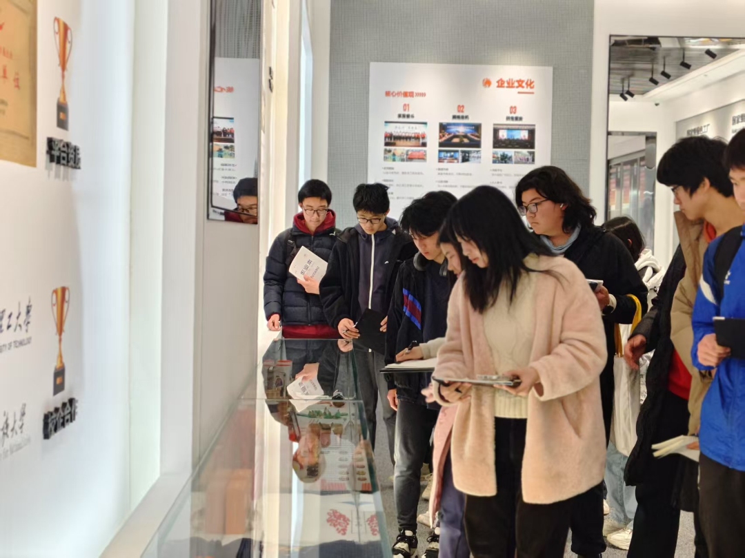 0cb1844acbfb2df1e1dc86b4958e505c.jpg 0cb1844acbfb2df1e1dc86b4958e505c.jpg