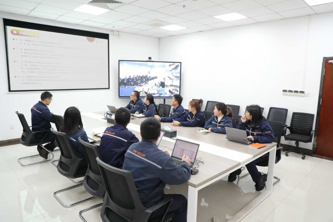 28b36b2220bafd695b8520b0539f4643.jpg 28b36b2220bafd695b8520b0539f4643.jpg