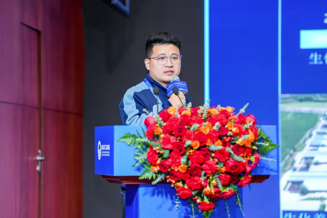 d21f5f7989673f545940b146aa2bf02a.jpg d21f5f7989673f545940b146aa2bf02a.jpg