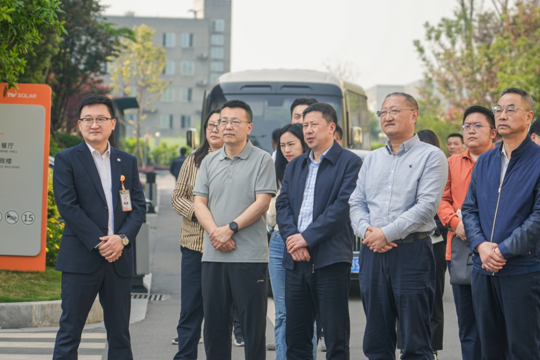 643cca95d3e28ae52993a4e440824d2d.jpg 643cca95d3e28ae52993a4e440824d2d.jpg