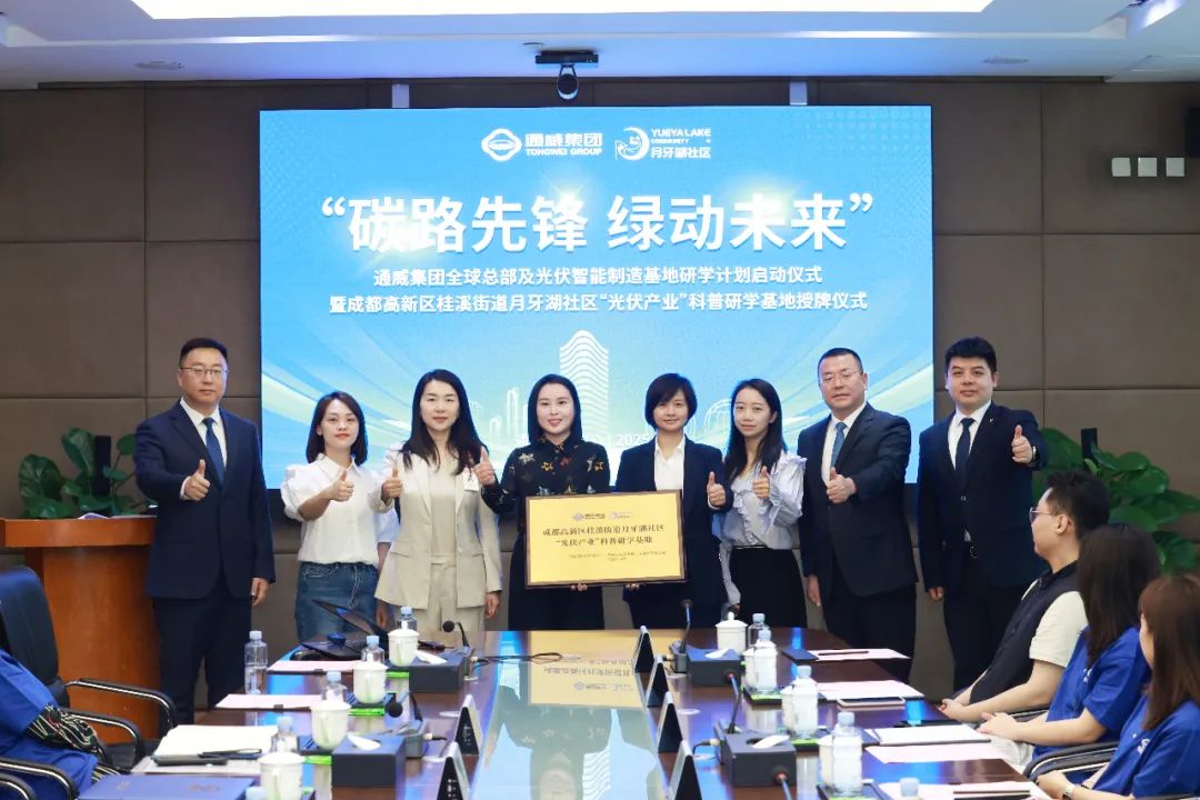 561e295a7298e1e70257340212b65f0a.jpg 561e295a7298e1e70257340212b65f0a.jpg