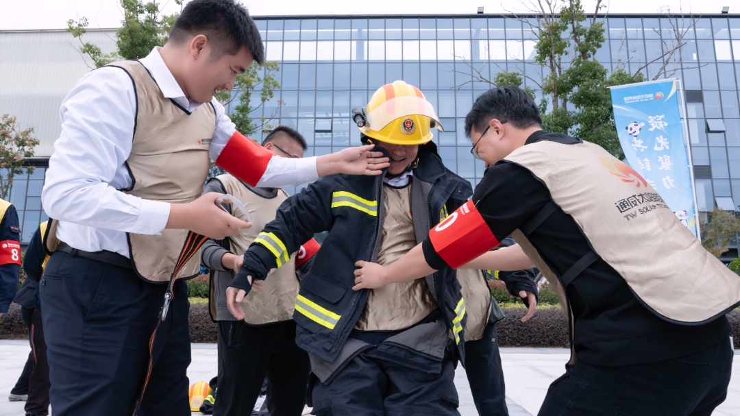 68e155e25ed900d363757f80db52e2a3.jpg 68e155e25ed900d363757f80db52e2a3.jpg