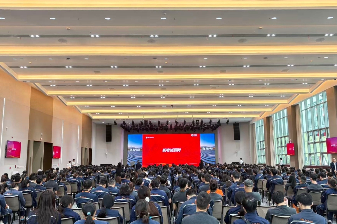 70c3f8527b3563a44af996302c63ecfd.jpg 70c3f8527b3563a44af996302c63ecfd.jpg