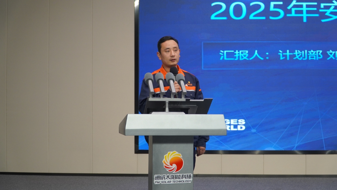 95b0ca51a4db6a8fd3fcea13da63b4f3.jpg 95b0ca51a4db6a8fd3fcea13da63b4f3.jpg