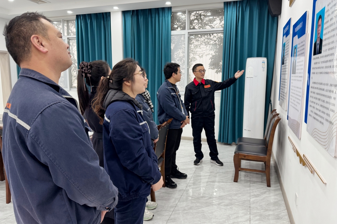 61fba6ed15de55e0f8ab54b43dd480bc.jpg 61fba6ed15de55e0f8ab54b43dd480bc.jpg