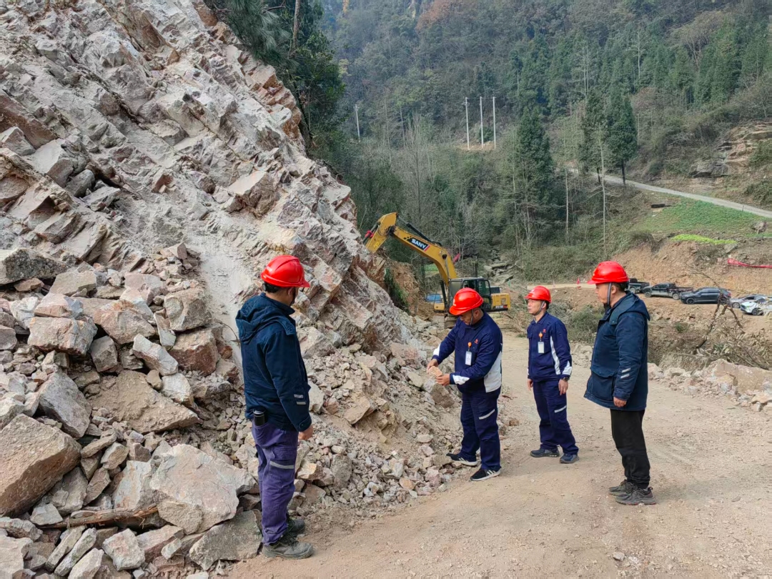 bc52aa68950025684cb0fad22087dd21.jpg bc52aa68950025684cb0fad22087dd21.jpg